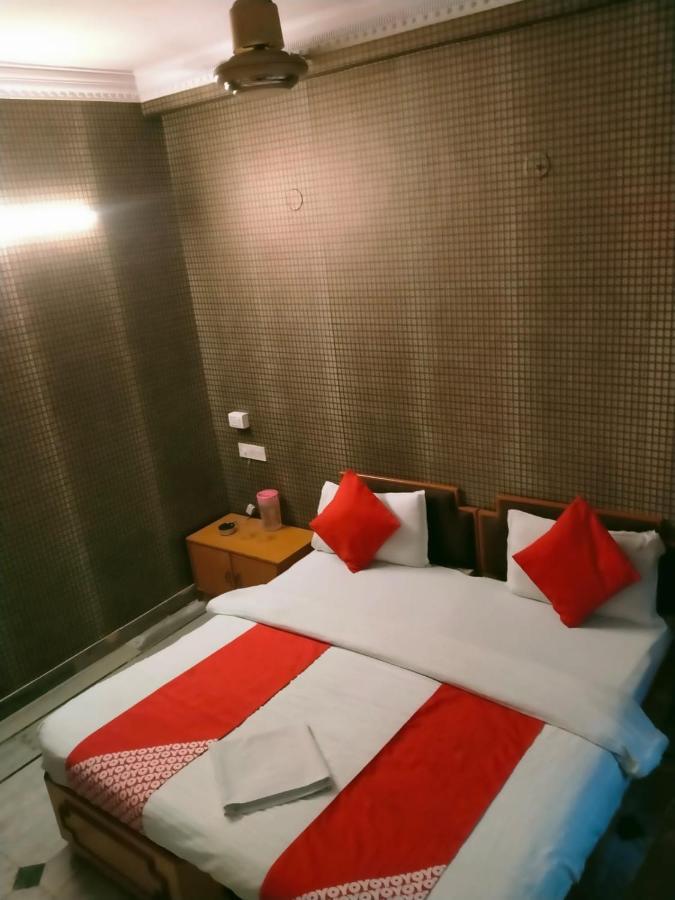 Hotel Shree Villa Harsola Kültér fotó